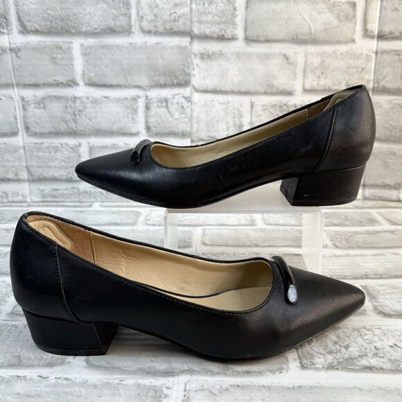 Naturalizer Feather Women's Size 7 Wide Black Classic Low Pump With Detail - Picture 1 of 9